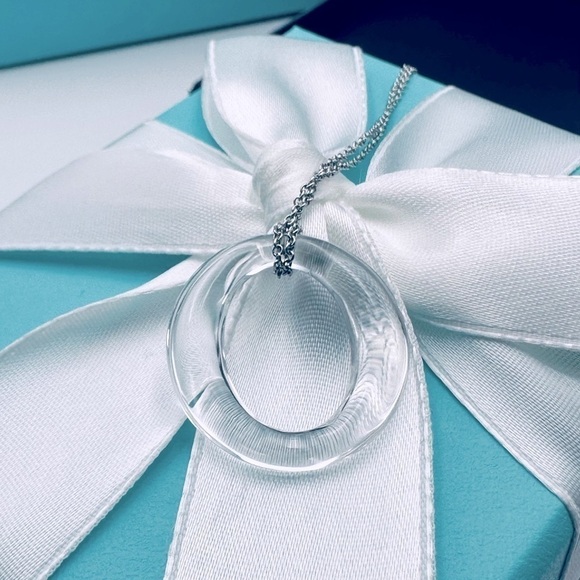 RARE Tiffany & Co. Platinum Rock Crystal Sevillana Necklace 17” with Packaging - Picture 3 of 9